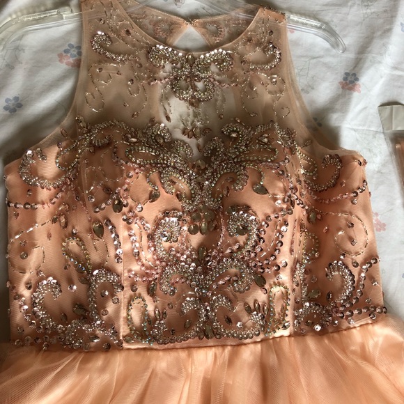 Elegant blush pink dress - Picture 4 of 4